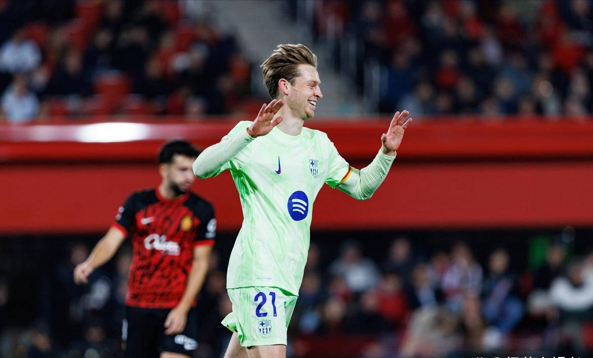 德容宣布留队，巴萨未来之核稳固